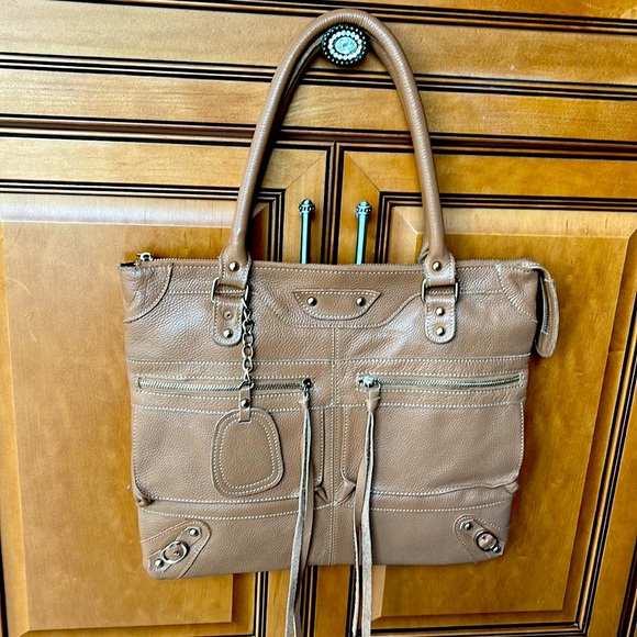 Tan Faux Leather Square Shape Satchel Shoulder Bag With Lots Of Compartments - Picture 1 of 13